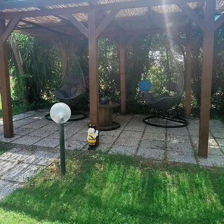 Il Cipresso Alloggio per agriturismo Vada