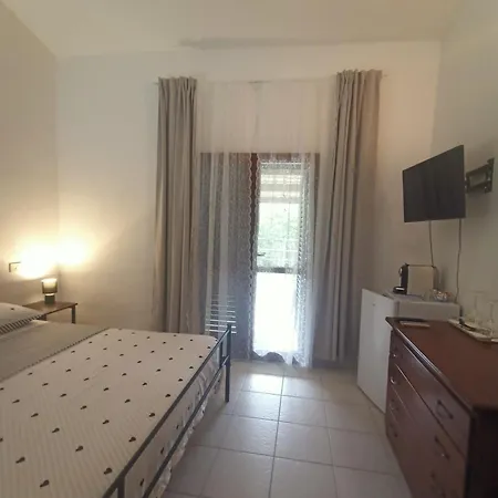 Il Cipresso Alloggio per agriturismo Vada